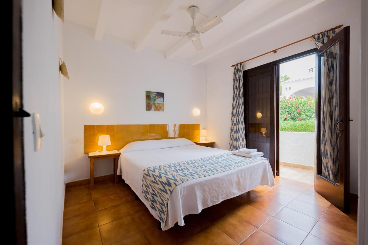 Apartamentos Sa Cala Cala Morell Exterior photo